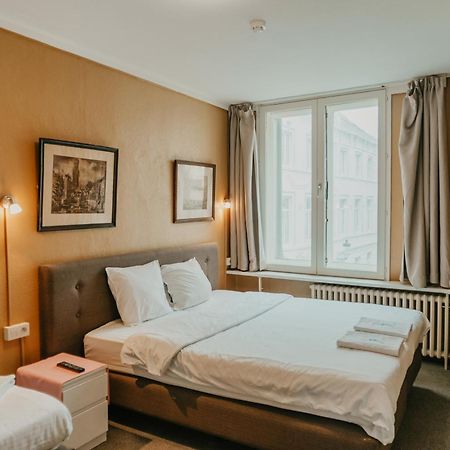 ברוז' Hotel Cavalier מראה חיצוני תמונה
