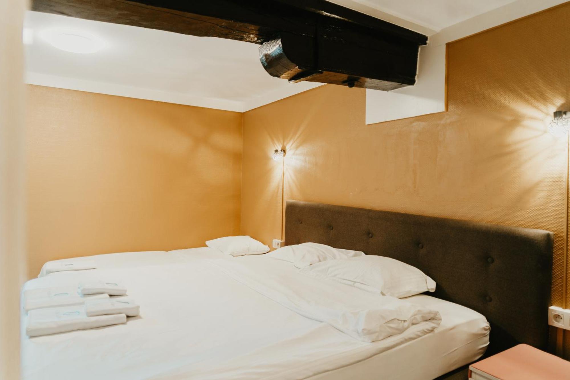 ברוז' Hotel Cavalier מראה חיצוני תמונה